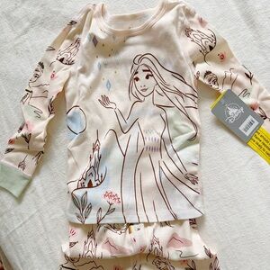 Frozen 2 Elsa and Anna PJs